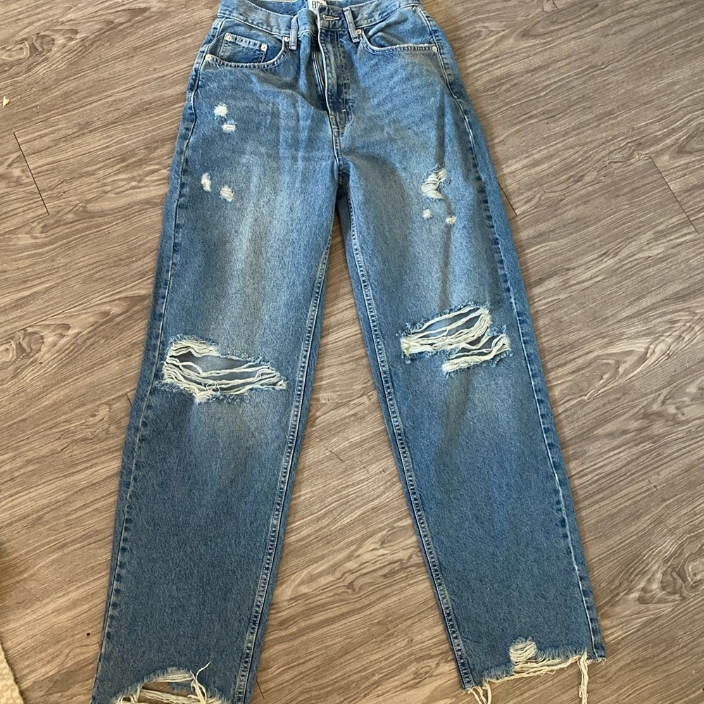 BDG urban outfitters New with Tags high waisted mom fit jeans